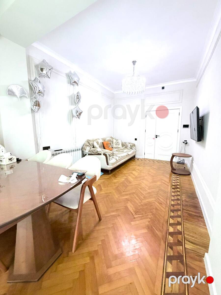 Satılır 3 otaqlı köhnə tikili 100 m² — Mənzil, Bakı (2)