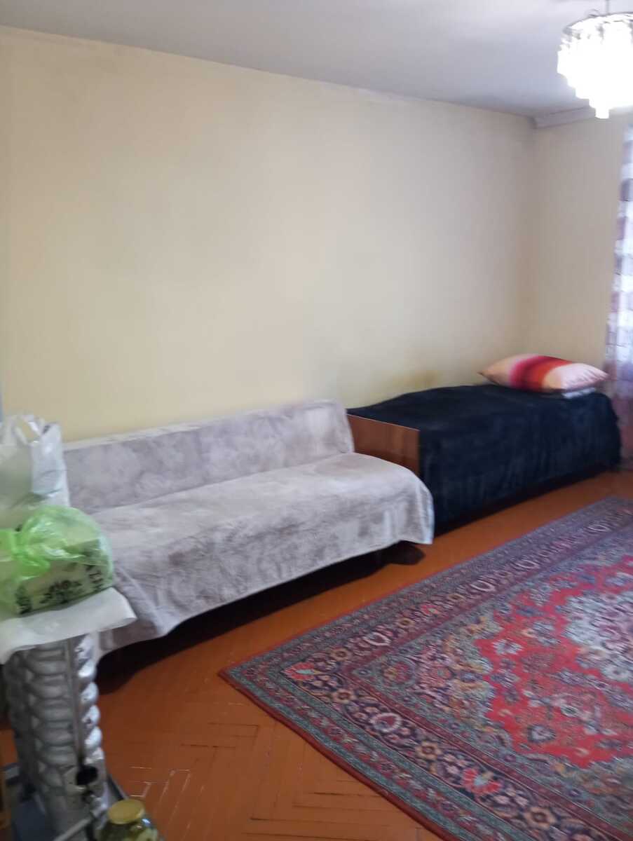 Satılır 1 otaqlı köhnə tikili 35 m² — Mənzil, Şəki (4)