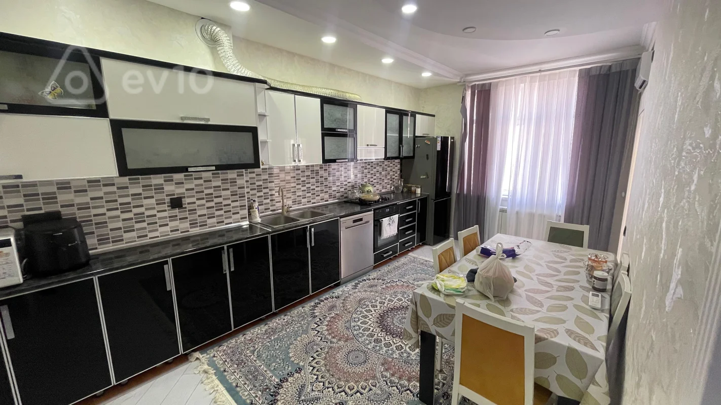 4 otaqlı mənzil, 135 m², Məhəmməd Hadi küçəsi — Mənzil, Bakı (6)