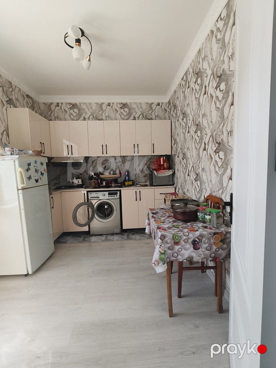 Satılır 7 otaqlı həyət evi/bağ evi 200 m² — Ev, villa, Bakı (11)