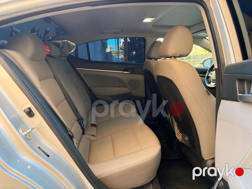Hyundai Elantra, 2.0 L, 2018 il, 299 340 km — Avtomobillər, Bakı (6)
