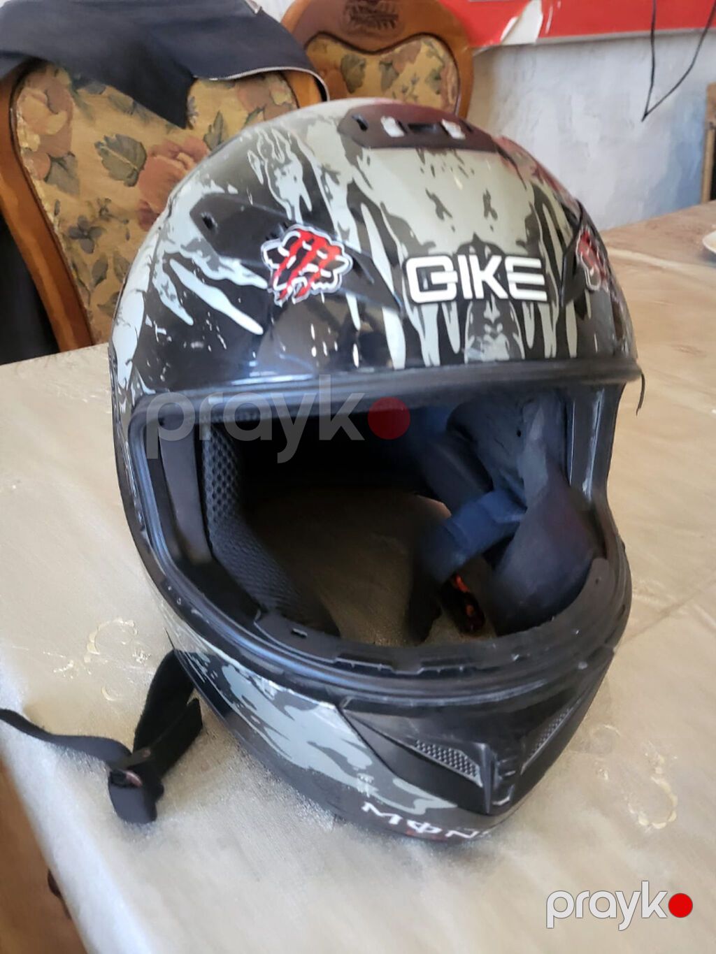 Motosiklet kaskı – Gıke markası, tam üz tipli. - Rəng və dizayn — Motosiklet geyimi, Masazır (2)