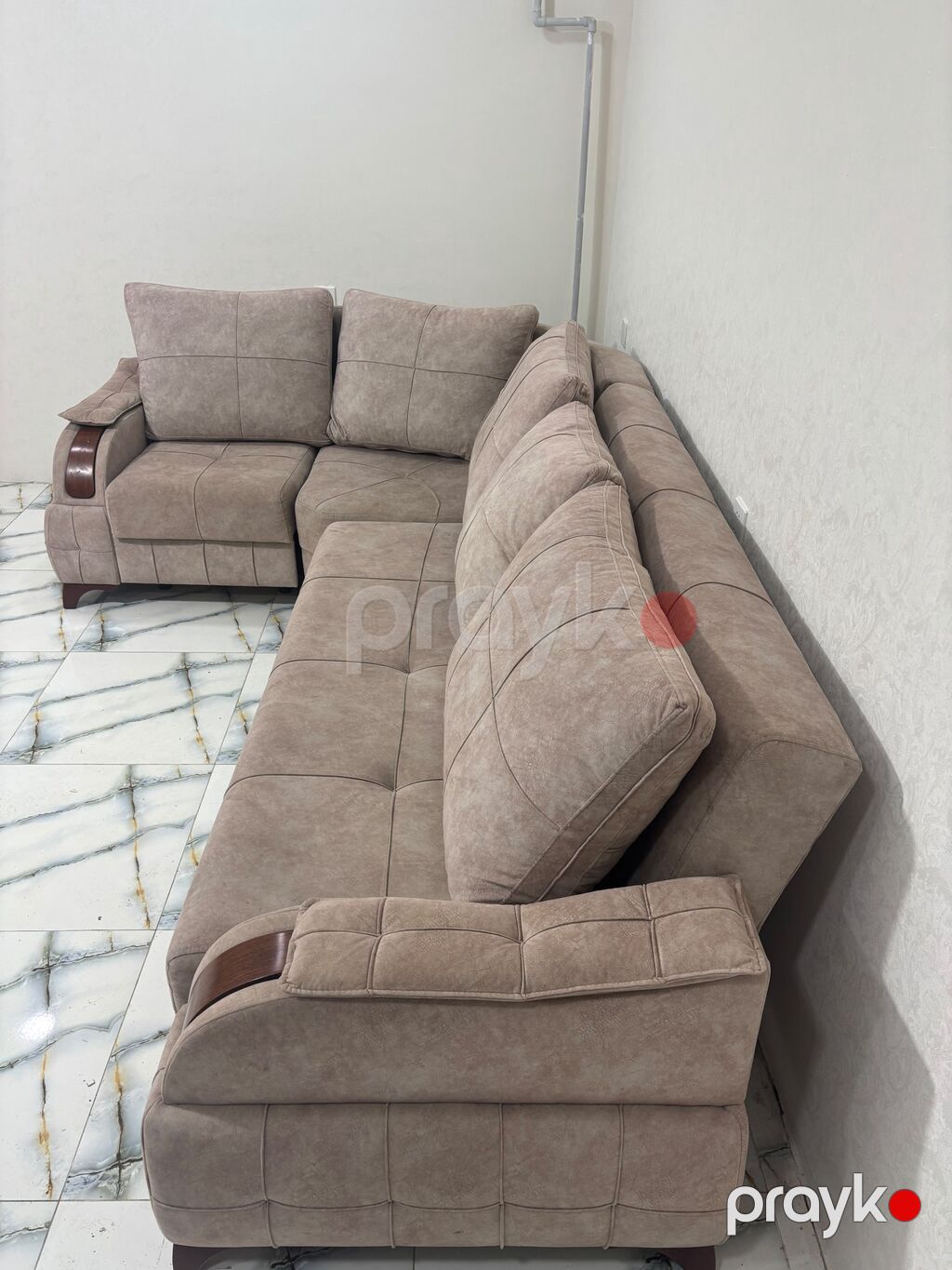 Künc divan 1 ildir alınıb fabrik malidir.Acilan ve bazali Qiymet 550 — Digər, Bakı (3)