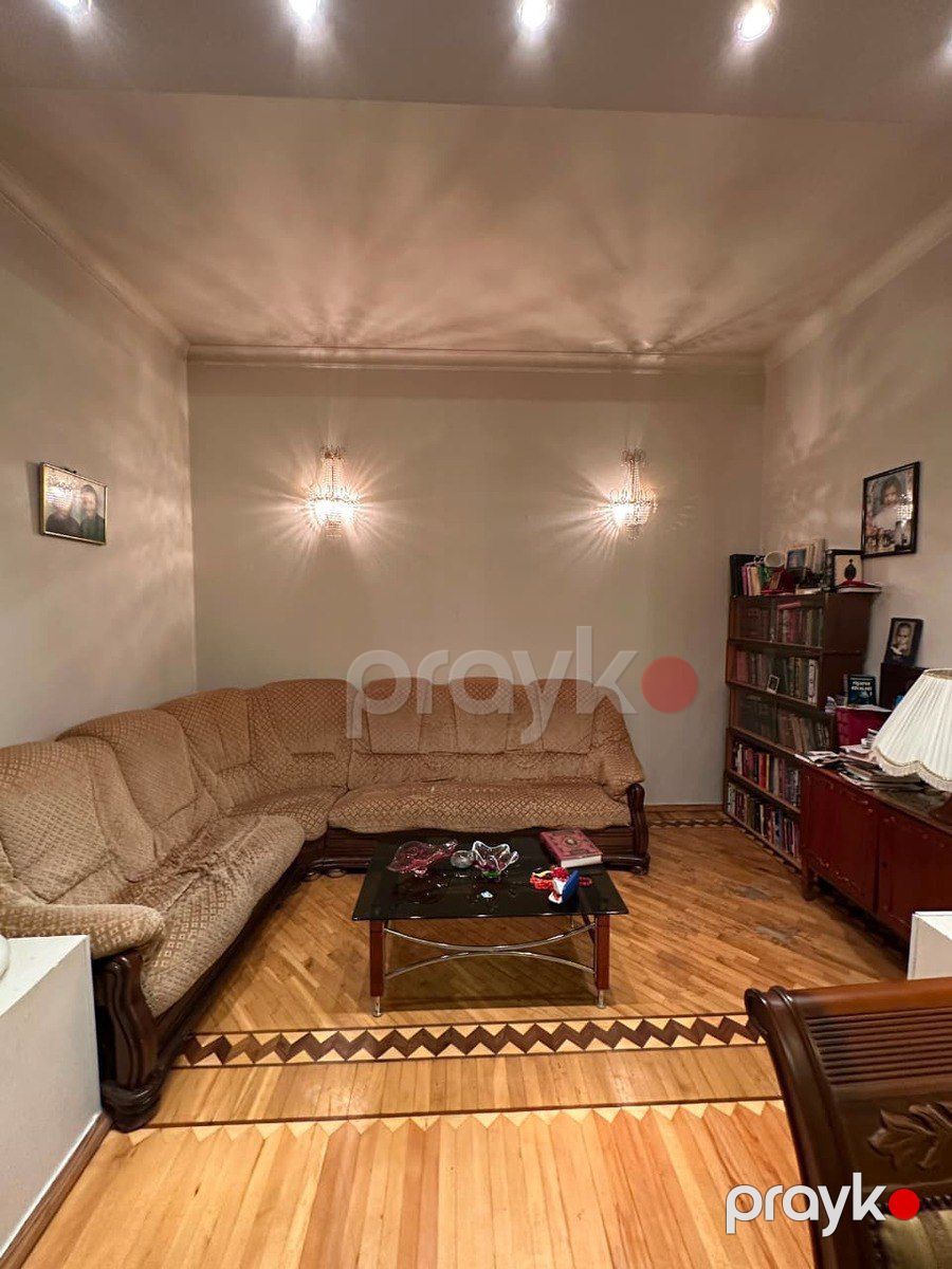 Satılır 6 otaqlı həyət evi/bağ evi 360 m² — Ev, villa, Bakı (8)