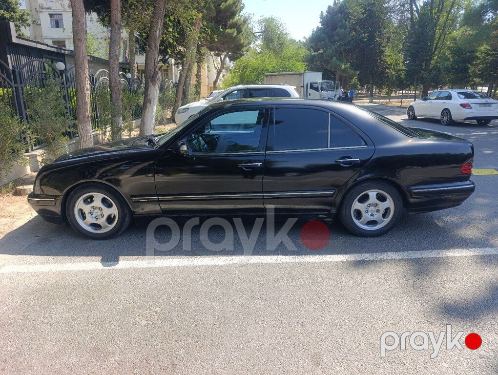 Mercedes E 270, 2.7 L, 2001 il, 444 000 km — Avtomobillər, Sumqayıt (8)