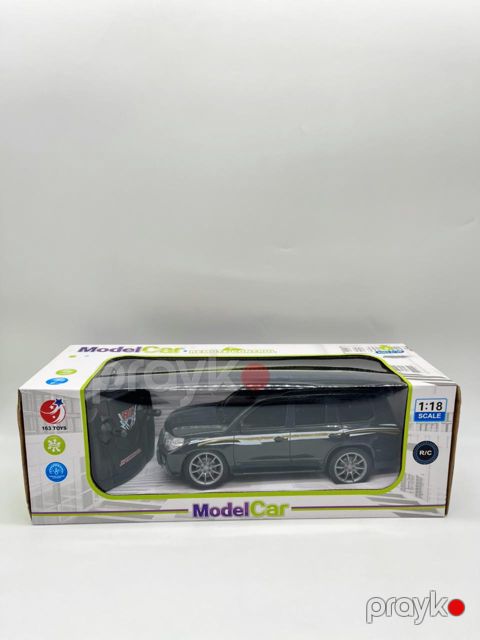 Radio idarə olunan maşın Toyota Land Cruiser, qara, plastik, 3 yaş — Bakı