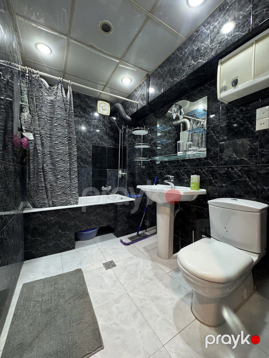 Satılır 3 otaqlı köhnə tikili 214.7 m² — Mənzil, Bakı (4)