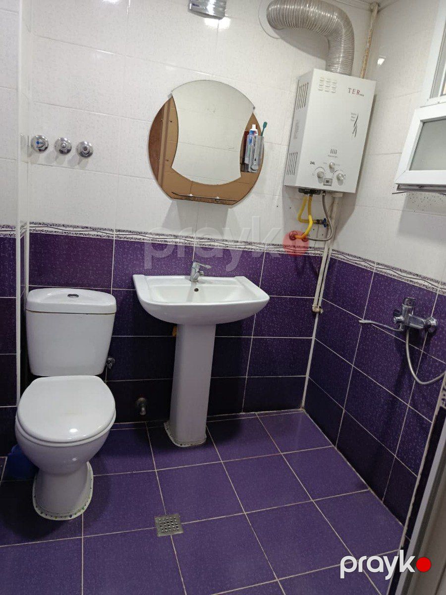 Satılır 2 otaqlı köhnə tikili 52 m² — Mənzil, Bakı (11)