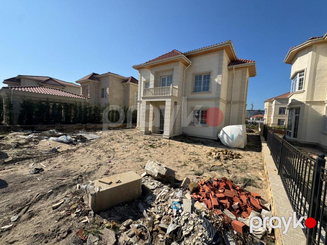 Satılır 5 otaqlı həyət evi/bağ evi 250 m² — Ev, villa, Bakı (4)