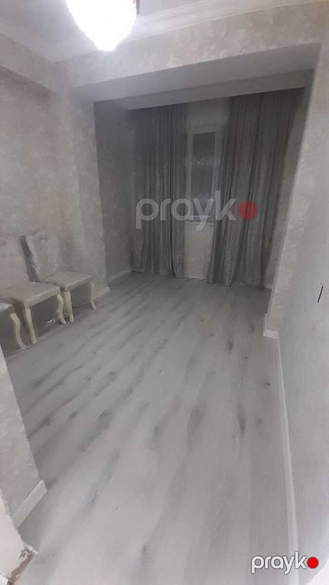 Satılır 2 otaqlı köhnə tikili 45 m² — Bakı