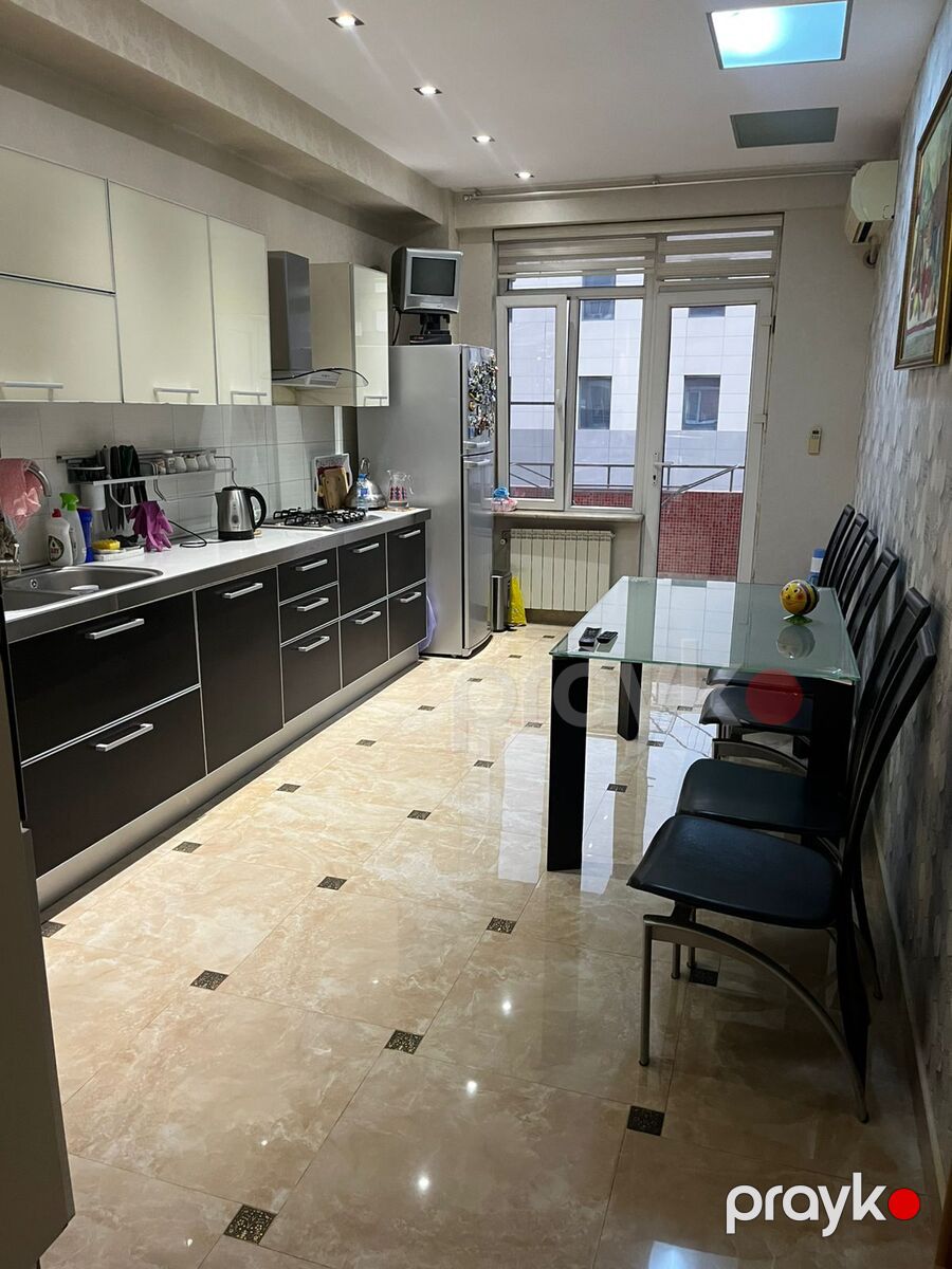 İcarəyə verilir 4 otaqlı yeni tikili 201 m² — Mənzil, Bakı (3)