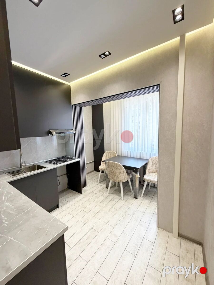 Satılır 3 otaqlı köhnə tikili 85 m² — Mənzil, Bakı (6)