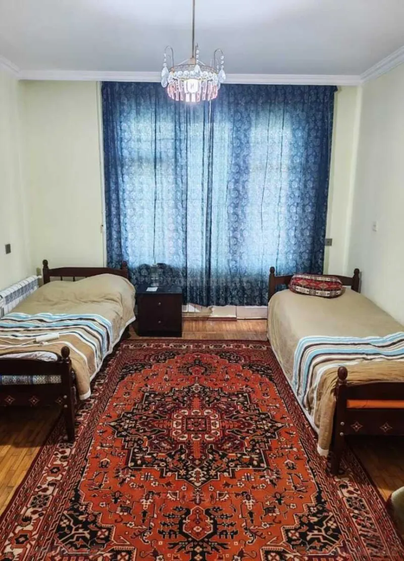 Satılır 3 otaqlı Mənzil Köhnə tikili 80 m² Bakı, Nizami r., Xalqlar Dostluğu m — Mənzil, Bakı (2)