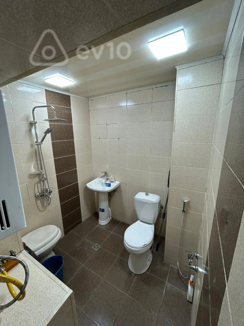 5 otaqlı mənzil, 110 m², İlqar Musayev küç — Mənzil, Bakı (9)
