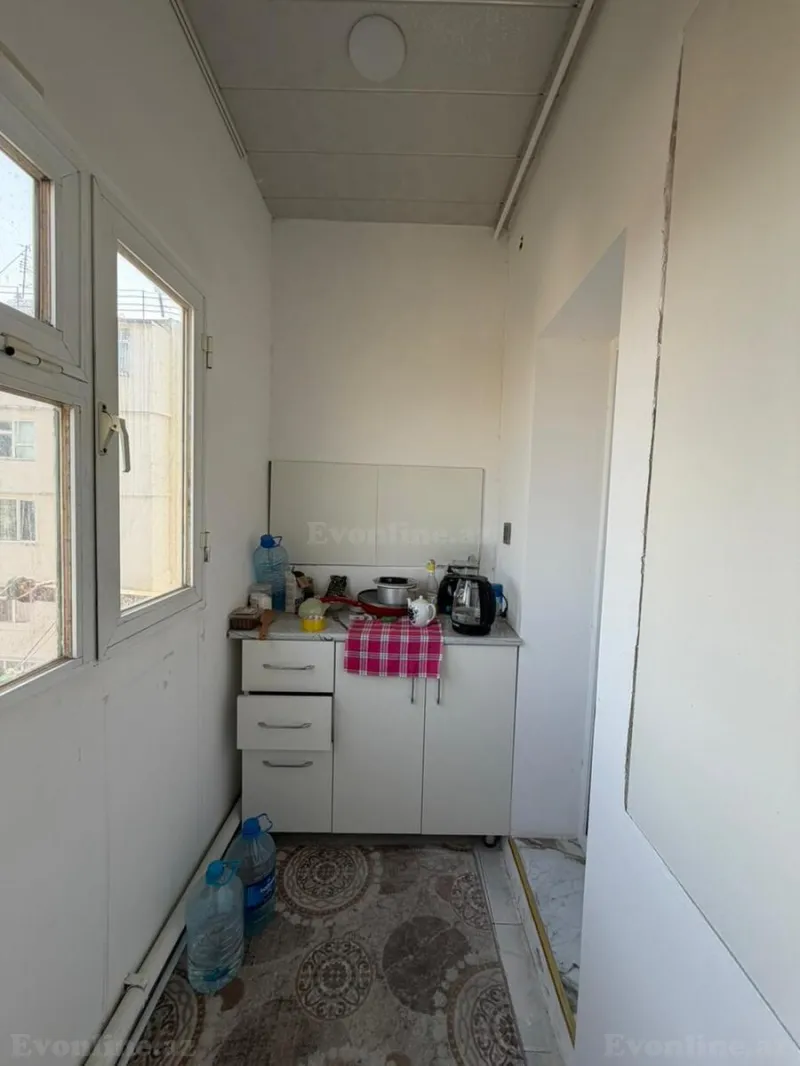 Satılır 2 otaqlı Mənzil Köhnə tikili 45 m² Bakı, Binəqədi r., Nəsimi m — Mənzil, Bakı (5)