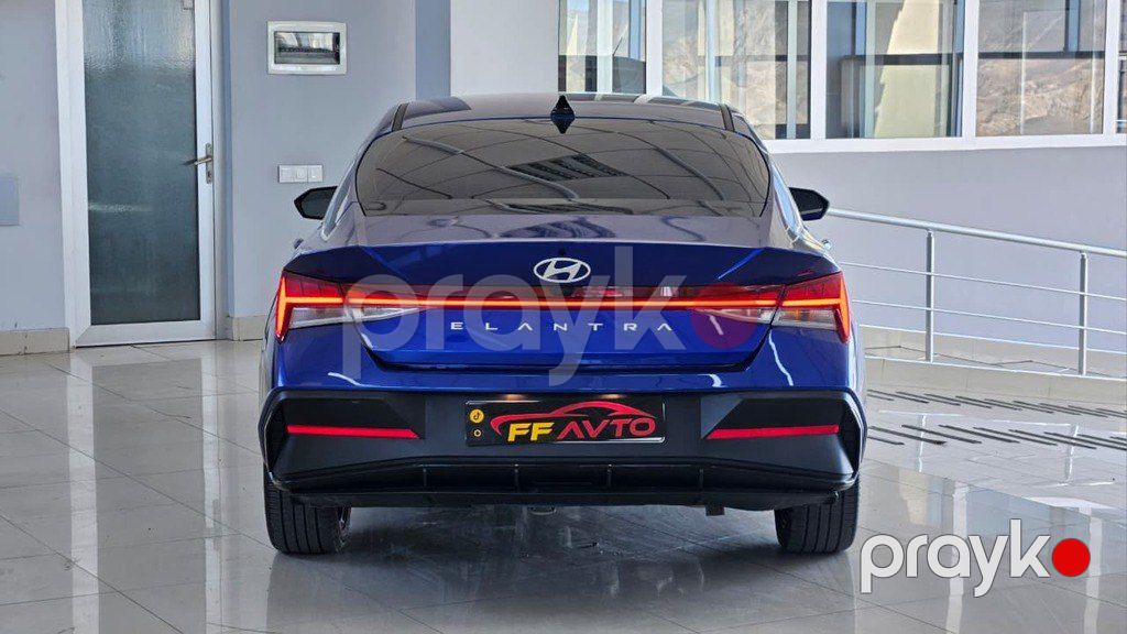 Hyundai Elantra, 2.0 L, 2025 il, 13 000 km — Avtomobillər, Bakı (2)