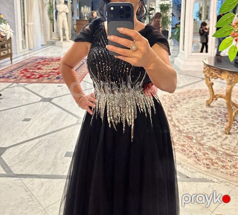 Qara rəngli ziyafət/libas - Model: A-kəsimli, tül ətəkli uzun ziyafət — Bakı
