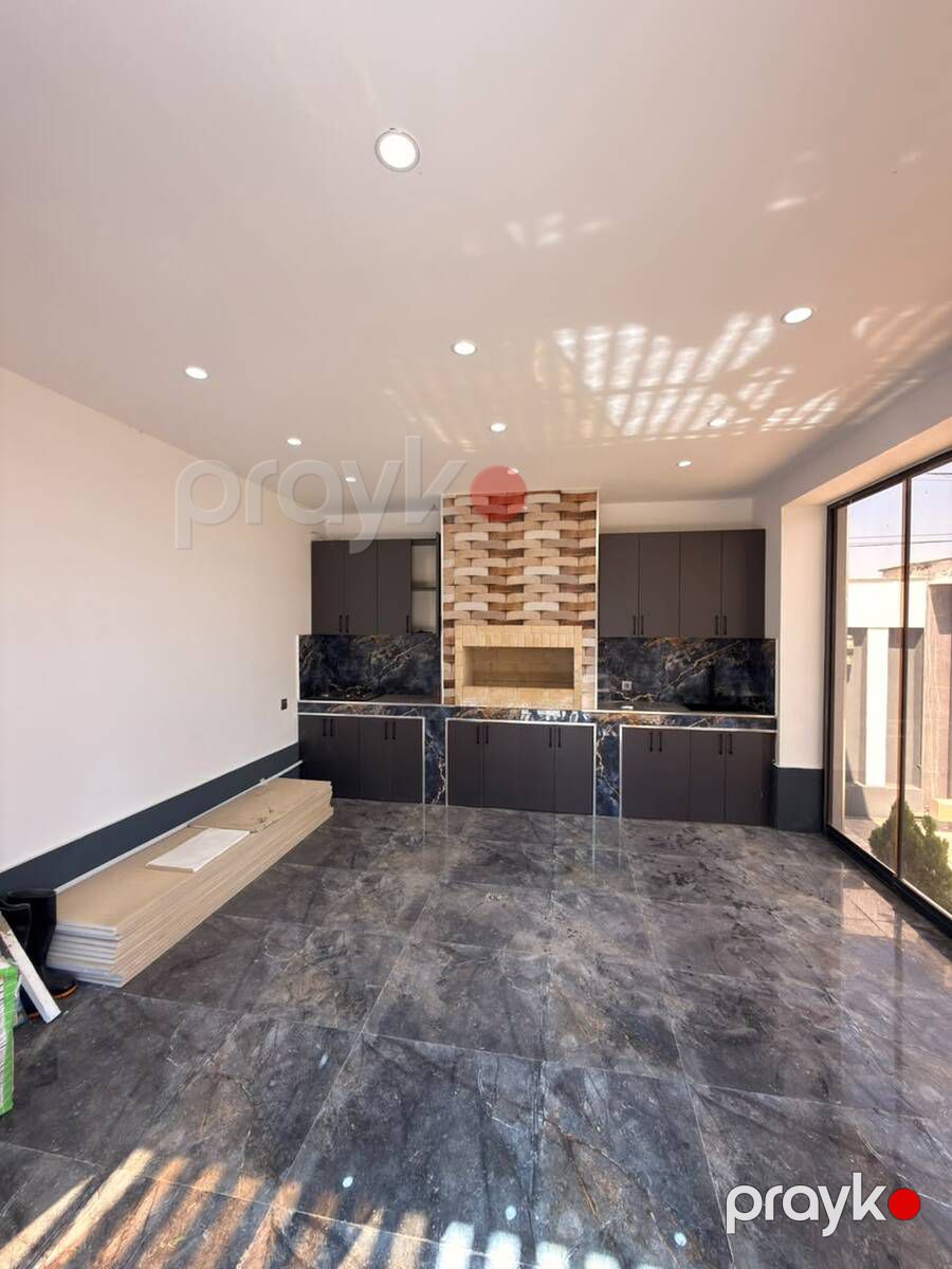 Satılır 4 otaqlı həyət evi/bağ evi 220 m² — Ev, villa, Bakı (6)