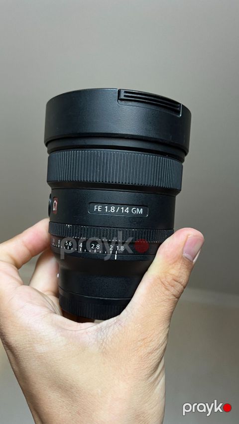 Sony FE 14mm F1.8 GM obyektiv Sony FE 14mm F1.8 GM obyektivimi — Bakı