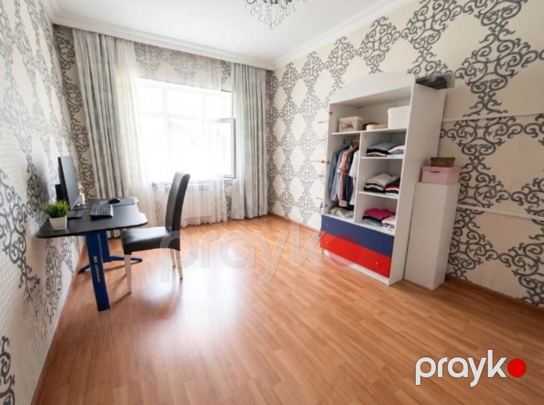 Satılır 4 otaqlı köhnə tikili 100 m² — Mənzil, Bakı (7)