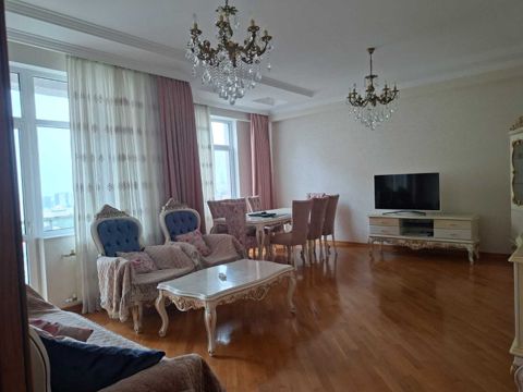Satılır 3 otaqlı yeni tikili 116 m² — Bakı