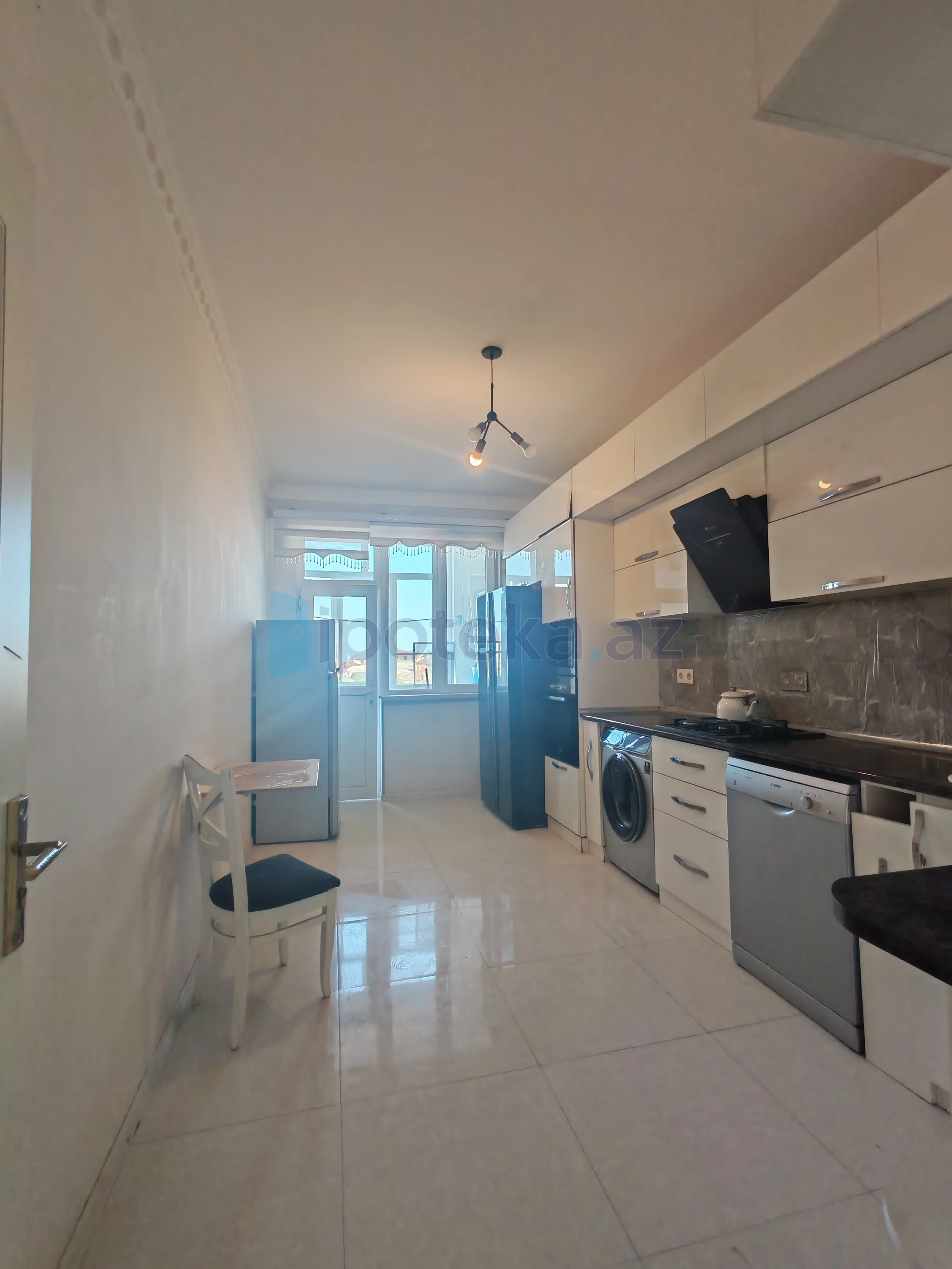 Satılır: 3 Otaq, Yeni tikili, 135.00 m² — Xırdalan