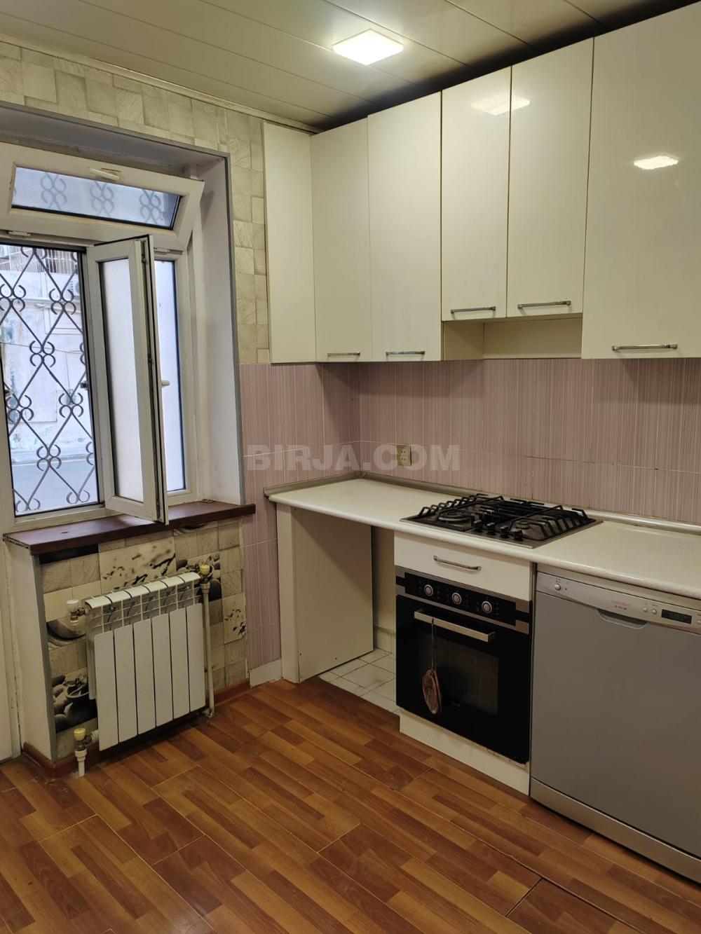 Satılır 4 otaqlı, Bakıxanov qəs — Ofis (8)