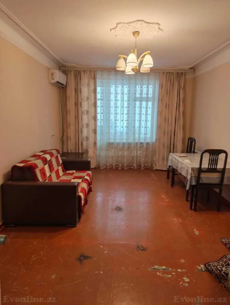 Satılır 3 otaqlı Mənzil Köhnə tikili 80 m² Bakı, Nizami r., Xalqlar Dostluğu m — Bakı