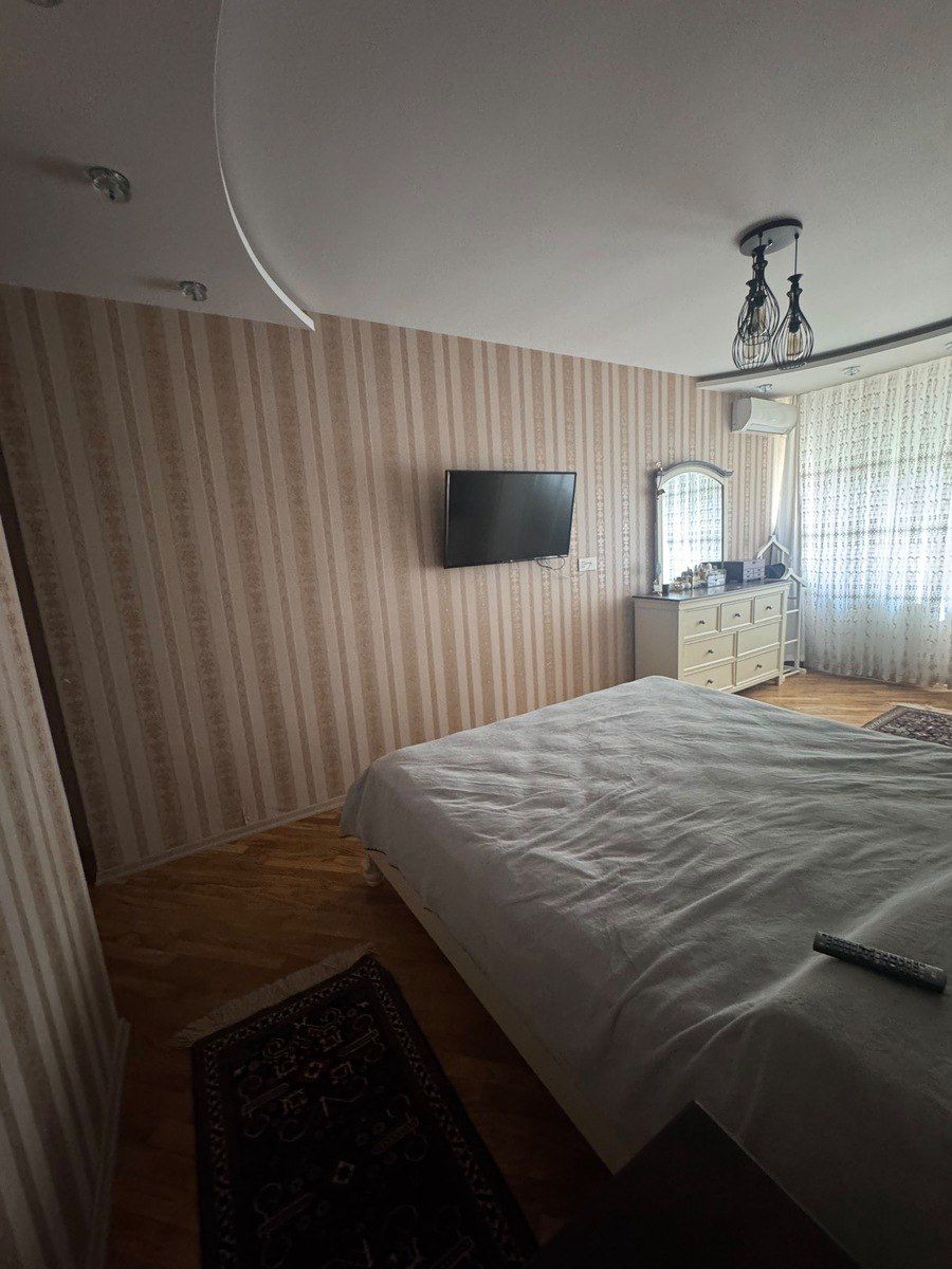 Satılır 3 otaqlı yeni tikili 130 m² — Mənzil, Bakı (10)
