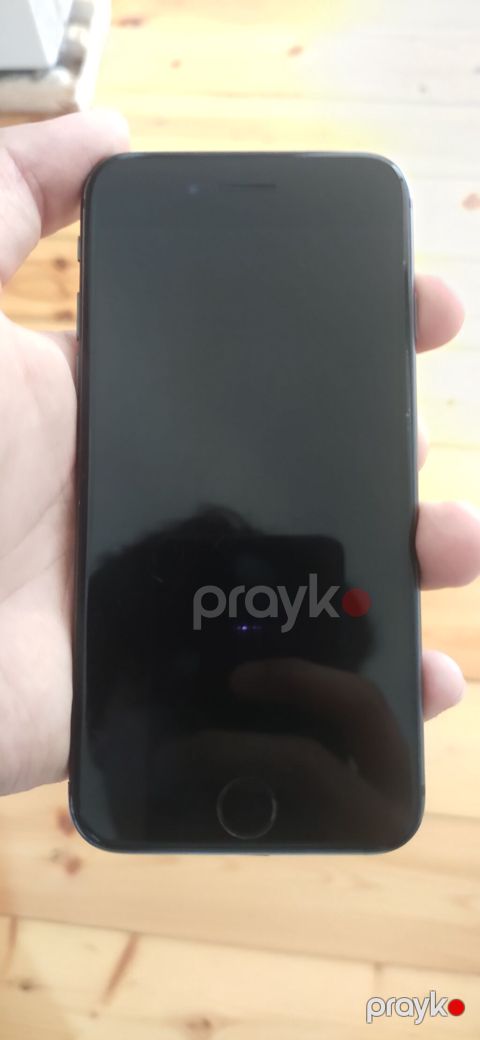 IPhone 8, 64 GB, Qara, Barmaq izi — Bakı