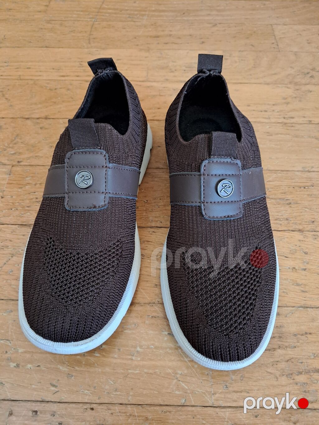 Az geyinilib Səliqəli qalıb Unisex slip-on idman ayaqqabısı - Rəng — Krossovkalar, Bakı (2)