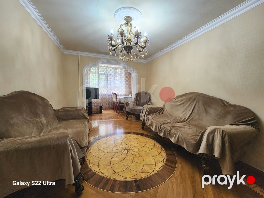 Satılır 4 otaqlı köhnə tikili 100 m² — Mənzil, Bakı (2)