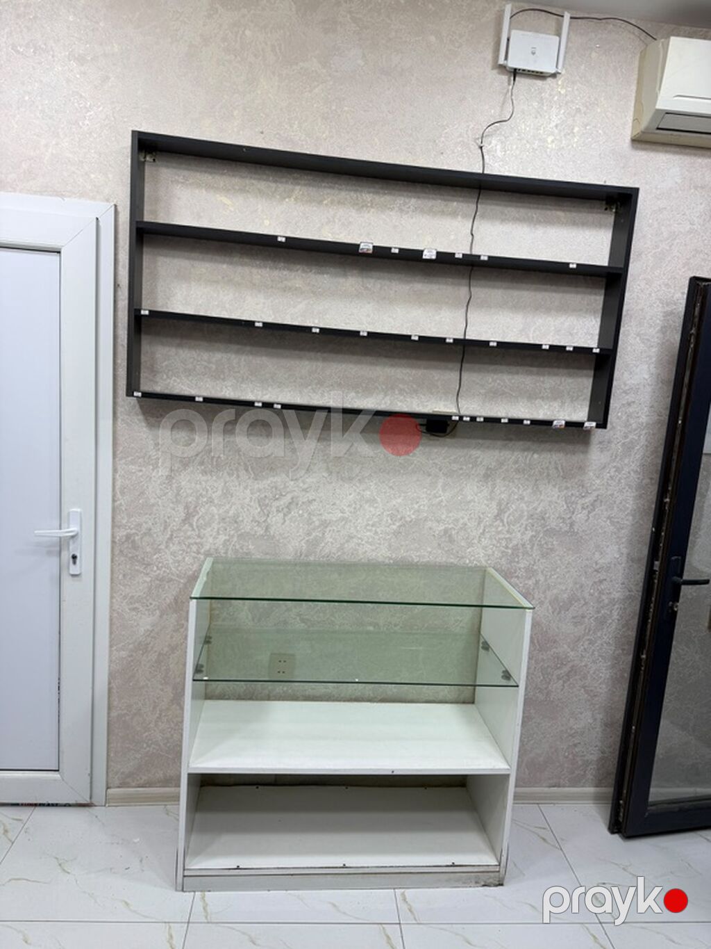 Sadə laminat — Vitrini, Bakı (3)