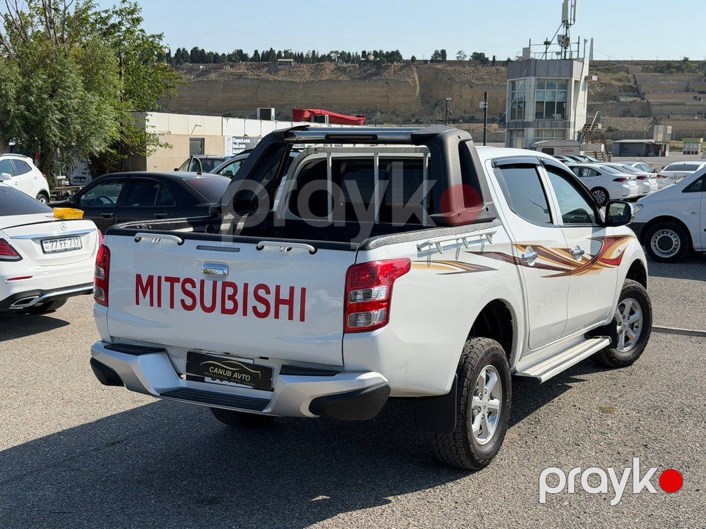 Mitsubishi L200, 2.5 L, 2016 il, 197 000 km — Avtomobillər, Bakı (5)