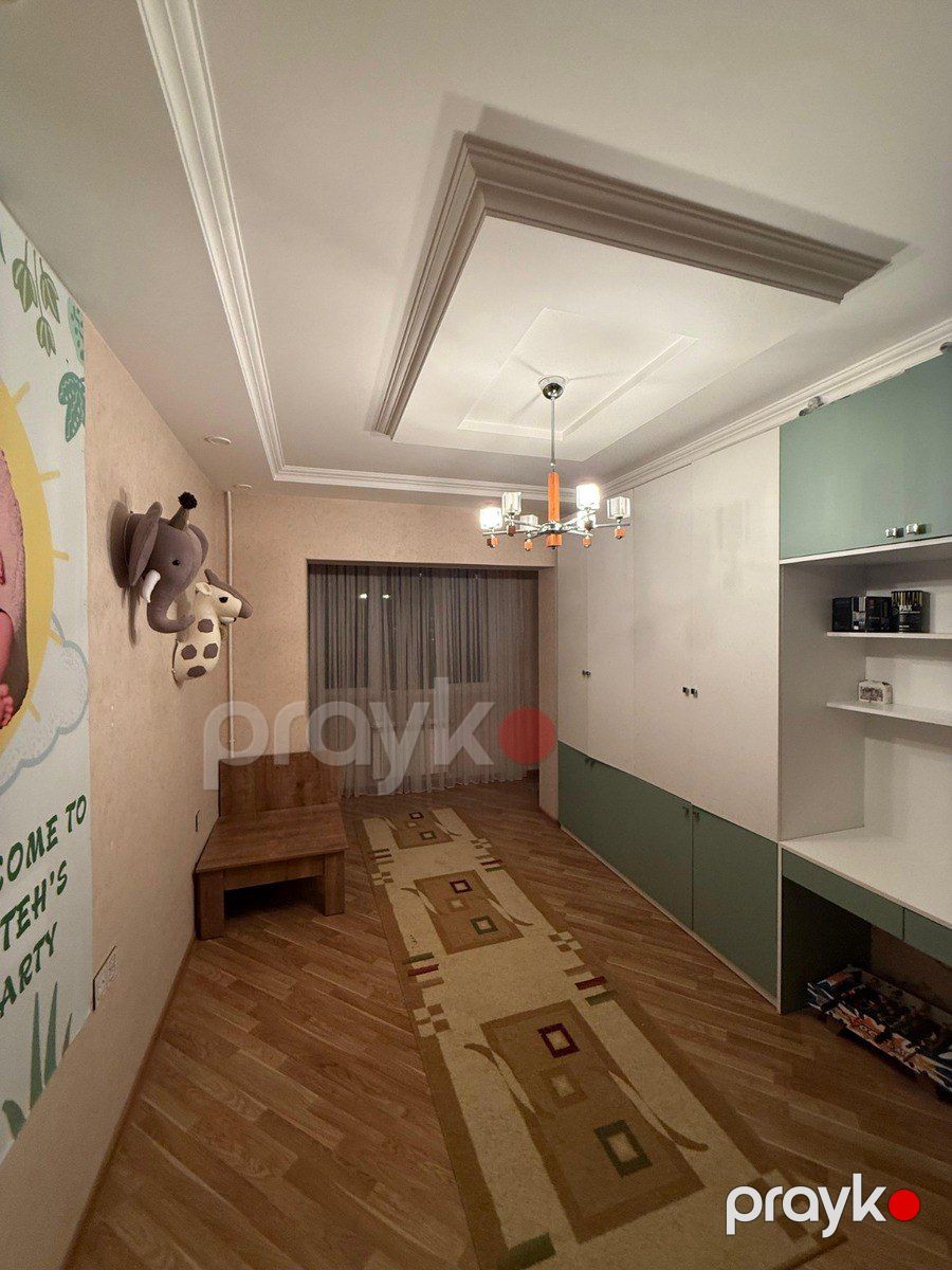Satılır 4 otaqlı köhnə tikili 130 m² — Mənzil, Bakı (8)