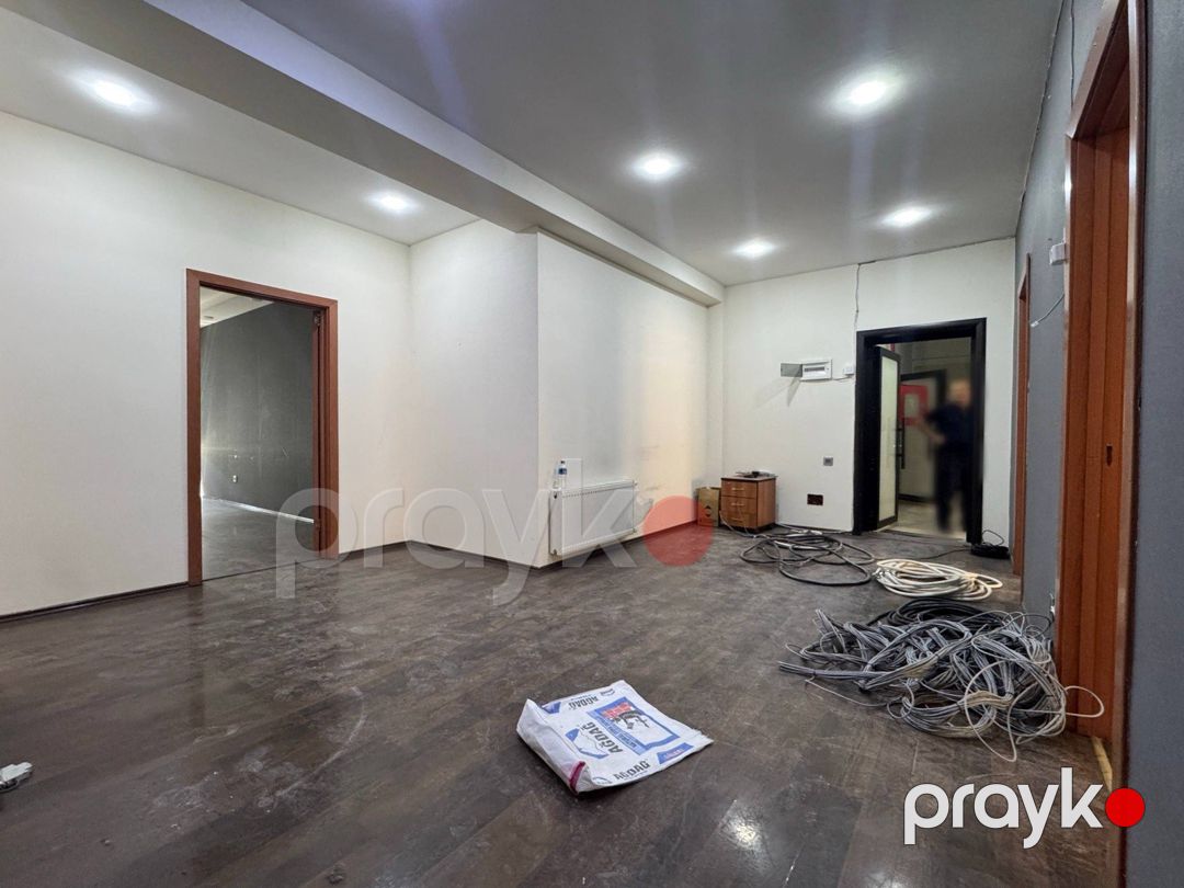 Satılır 4 otaqlı yeni tikili 140 m² — Mənzil, Bakı (10)