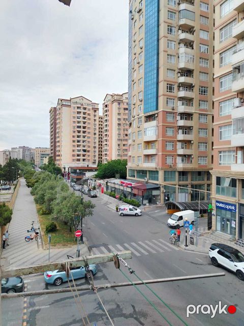 Satılır 1 otaqlı köhnə tikili 38 m² — Bakı
