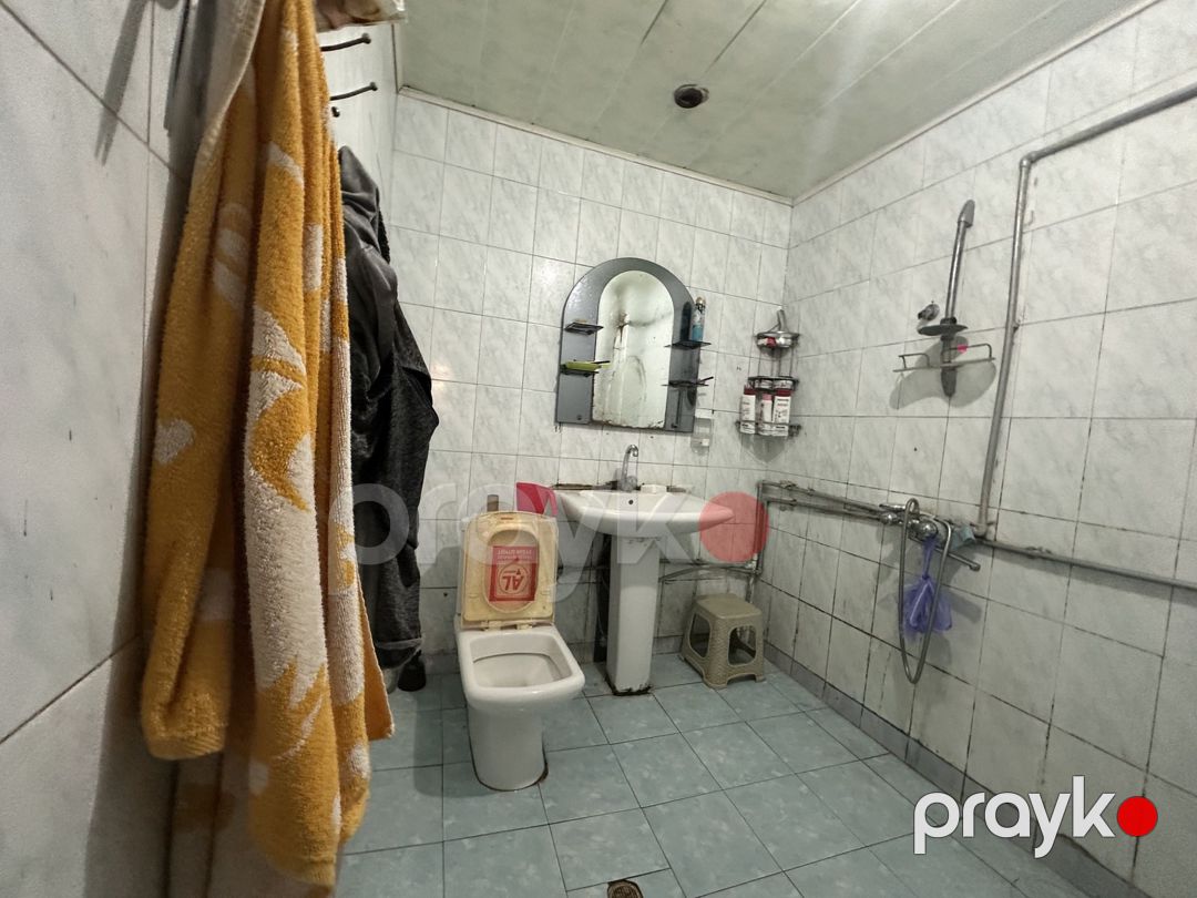 Satılır 3 otaqlı köhnə tikili 65 m² — Mənzil, Bakı (12)