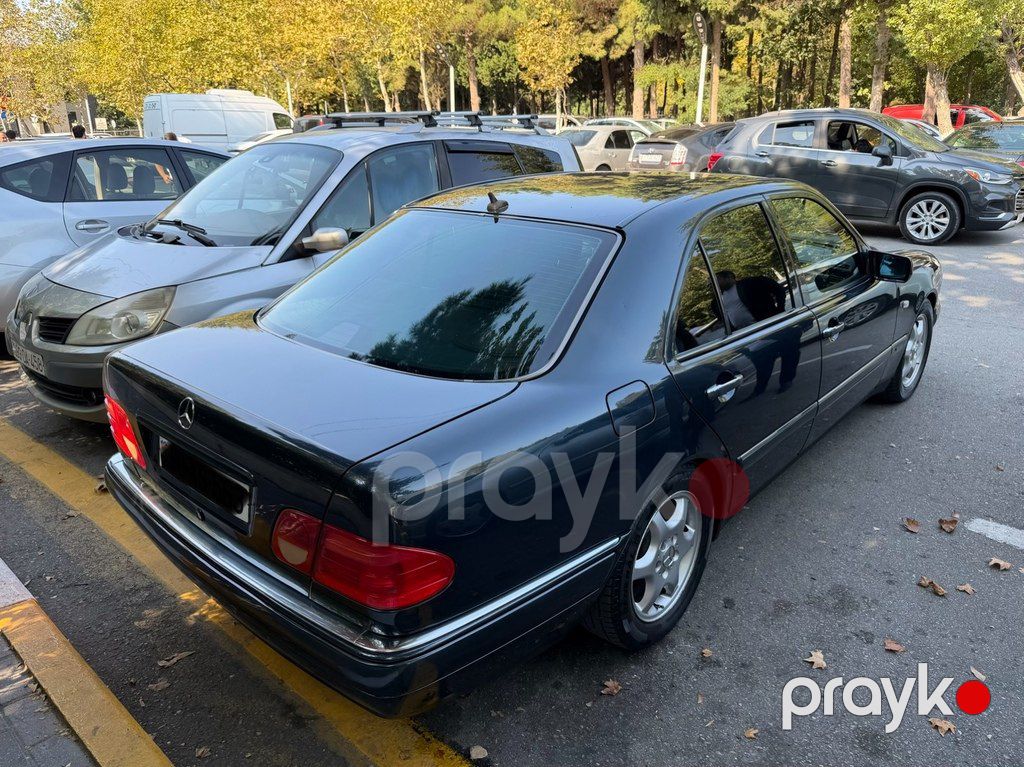 Mercedes E 230, 2.3 L, 1997 il, 385 214 km — Avtomobillər, Bakı (3)