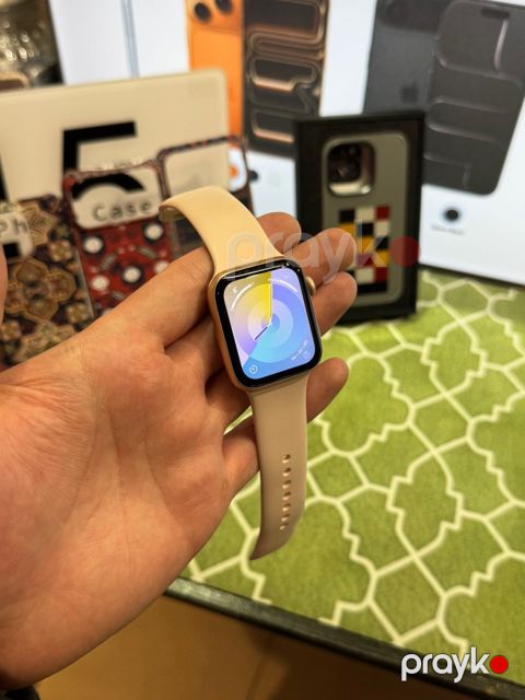 Apple Watch Series 4 Aluminum Cellular Gold 44mm — Bakı