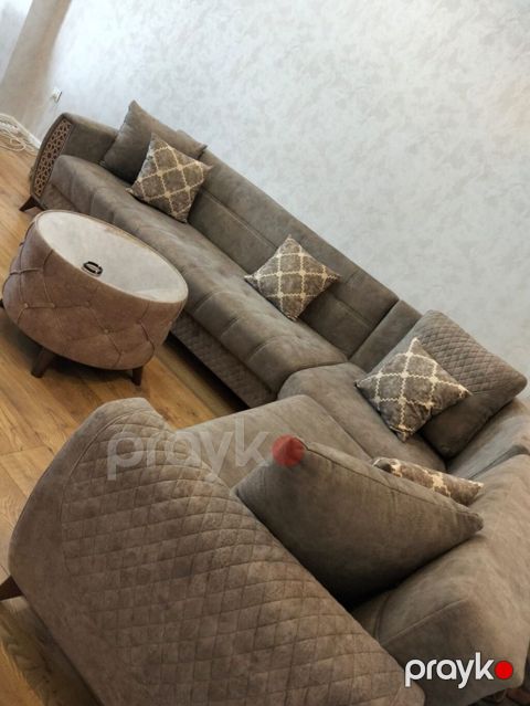 Kunc divan satilir 750azn. Jurnalni ile birlikde. Ela — Qobu