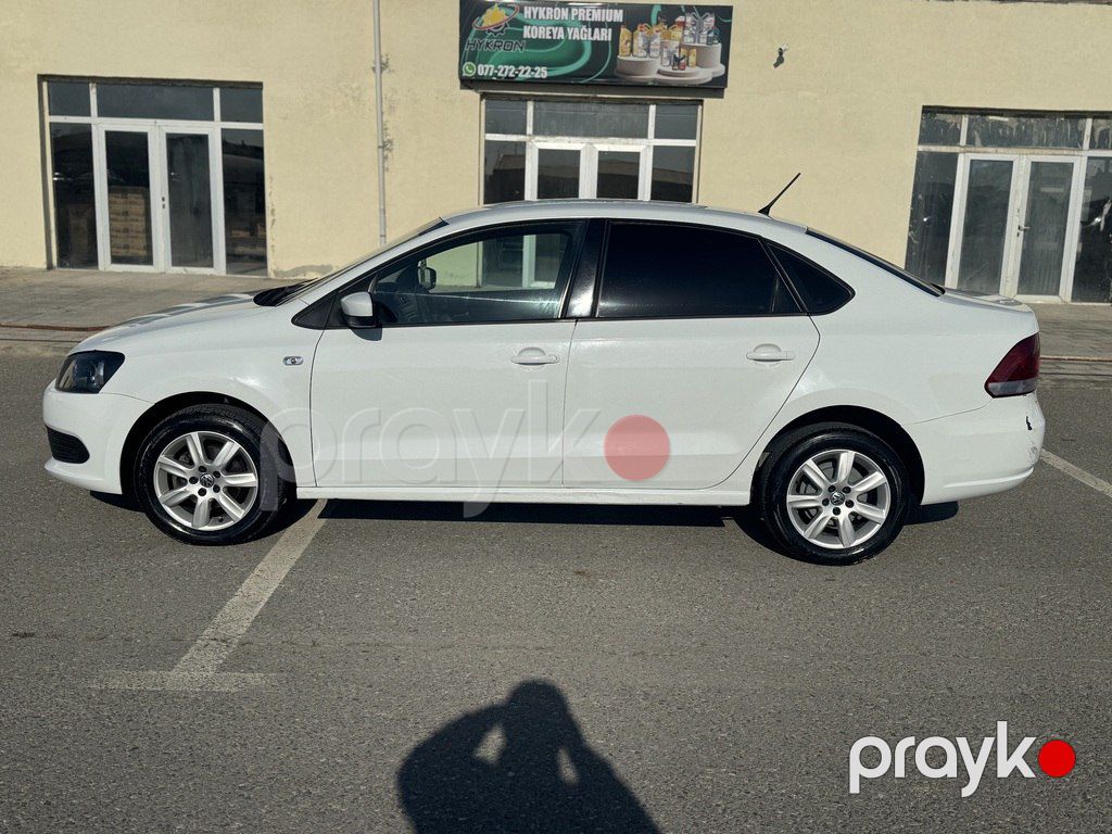 Volkswagen Polo, 1.6 L, 2015 il, 145 000 km — Avtomobillər, Bakı (4)