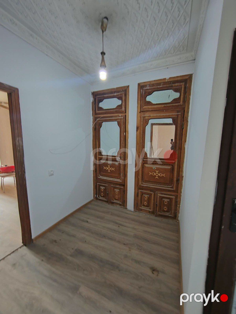 Satılır 2 otaqlı köhnə tikili 65 m² — Mənzil, Bakı (9)