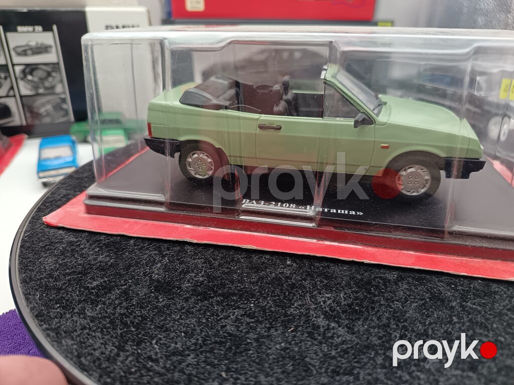 Kolleksionerlər üçün xüsusi təklif Mercedes-Benz W114| 1:24 — Modellar, Masazır (7)