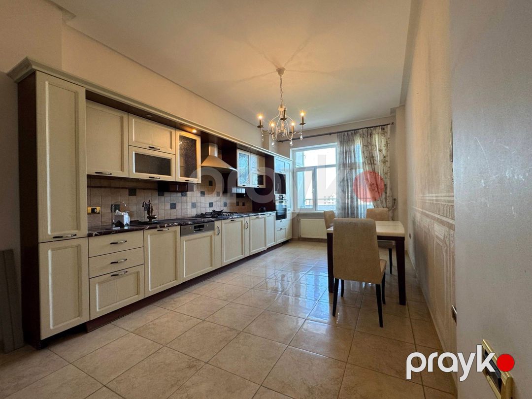Satılır 4 otaqlı yeni tikili 186 m² — Mənzil, Bakı (5)