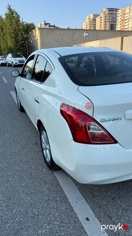 Nissan Sunny, 1.5 L, 2013 il, 168 000 km — Avtomobillər, Bakı (12)
