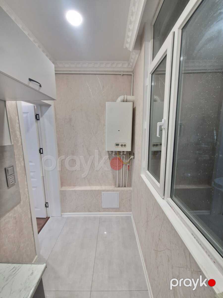 Satılır 3 otaqlı köhnə tikili 55 m² — Mənzil, Bakı (11)