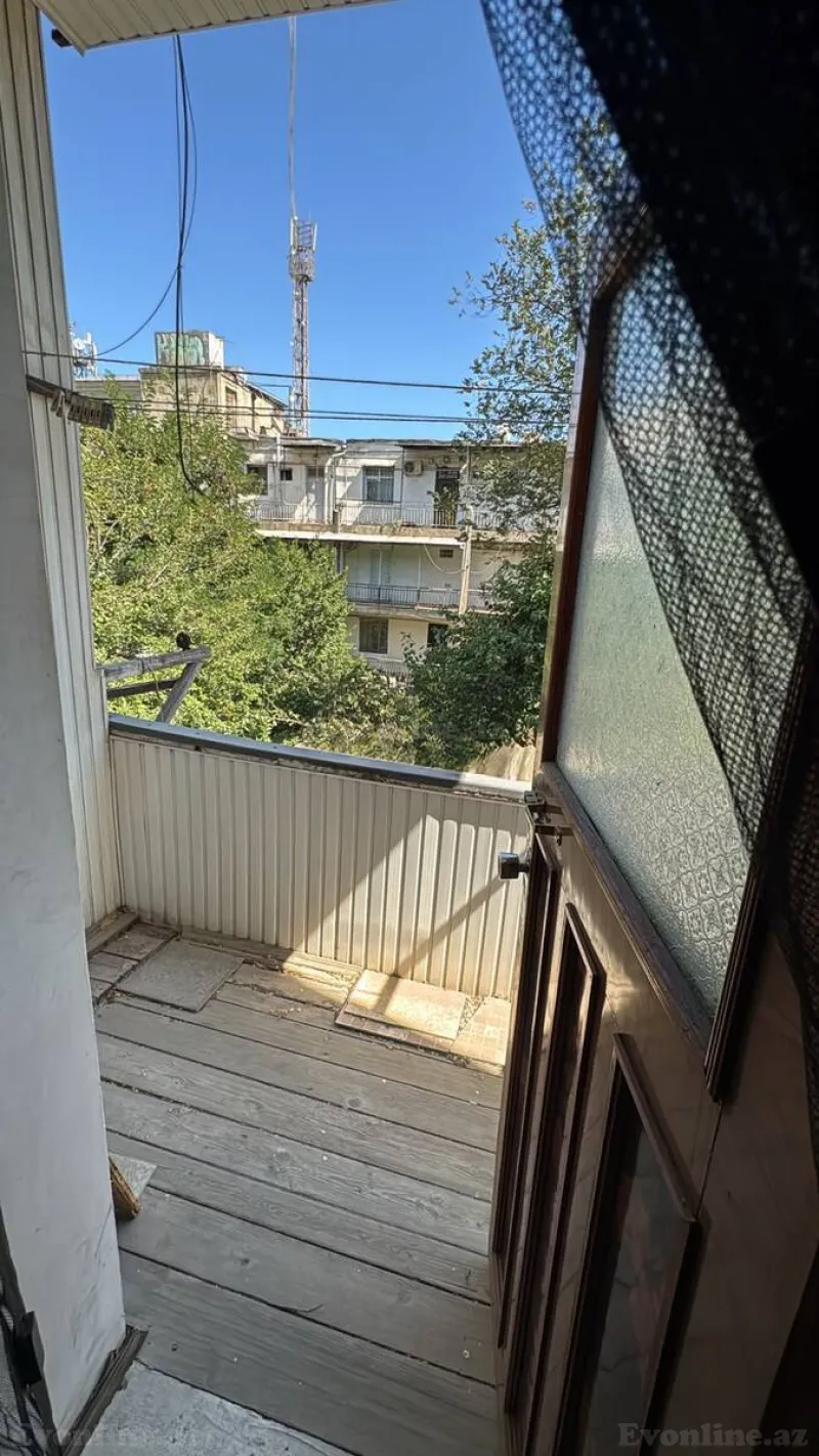 Satılır 2 otaqlı Mənzil Köhnə tikili 53 m² Bakı, Nəsimi r., 28 May m — Mənzil, Bakı (4)