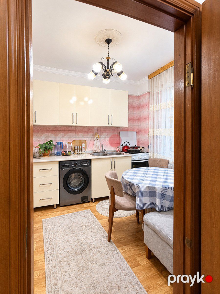 Satılır 2 otaqlı köhnə tikili 70 m² — Mənzil, Bakı (8)