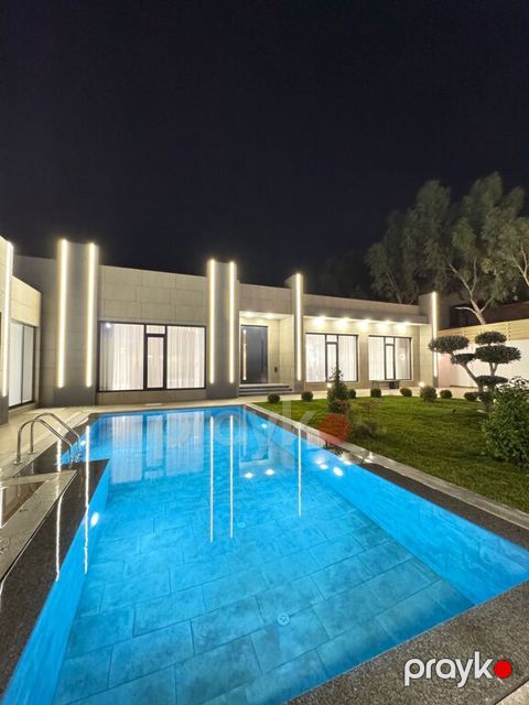 Satılır 5 otaqlı həyət evi/bağ evi 250 m² — Bakı